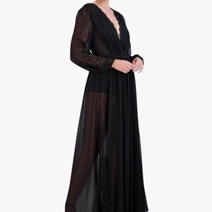 BCBGMAXAZRIA Women's Long Balloon Sleeve Surplice Neck Evening Maxi Dress